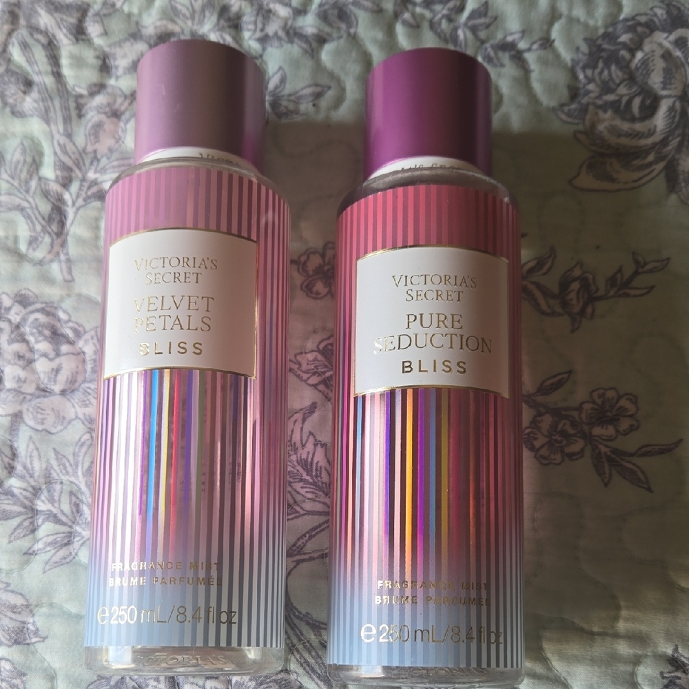 Victoria's Secret Velvet Petals & Pure Seduction Bliss Set - Body Mist